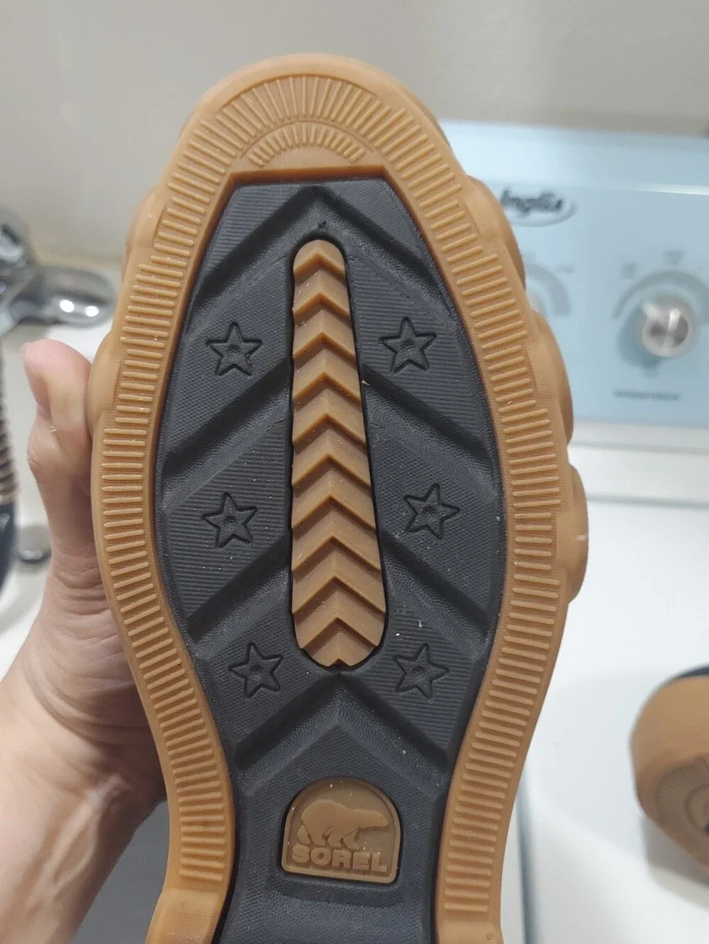 Sorel Caribou X Boot Chelsea  Woman's Size 11